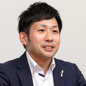 元木 伸宏氏