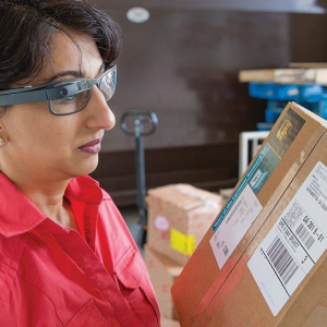 THINK UPS Smart Logistics Box
